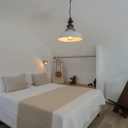 Rizes Santorini With Private Pool * Перисса