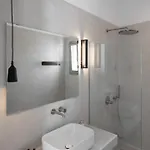 Rizes Santorini With Private Pool Hotel Perissa (Santorini)
