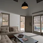 Hotel Rizes Santorini With Private Pool *