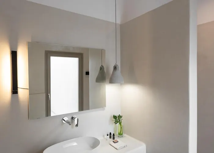 Ξενοδοχείο Rizes Santorini With Private Pool