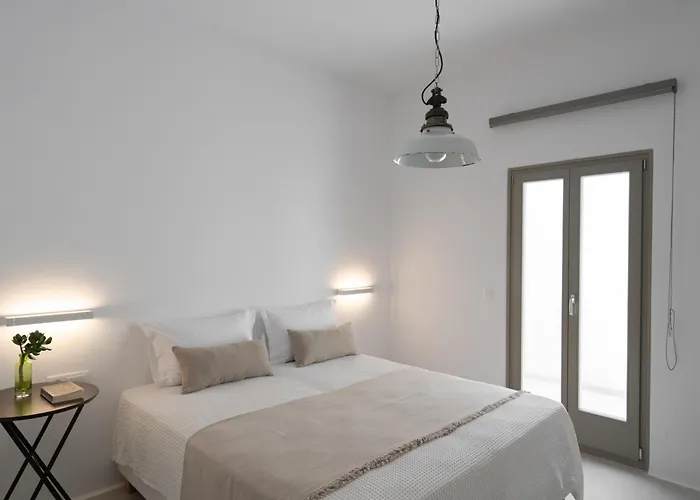 Ξενοδοχείο Rizes Santorini With Private Pool Περίσσα