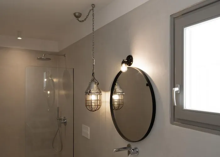 Rizes Santorini With Private Pool Hotel