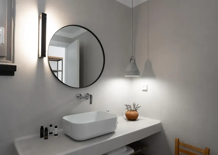 Rizes Santorini With Private Pool