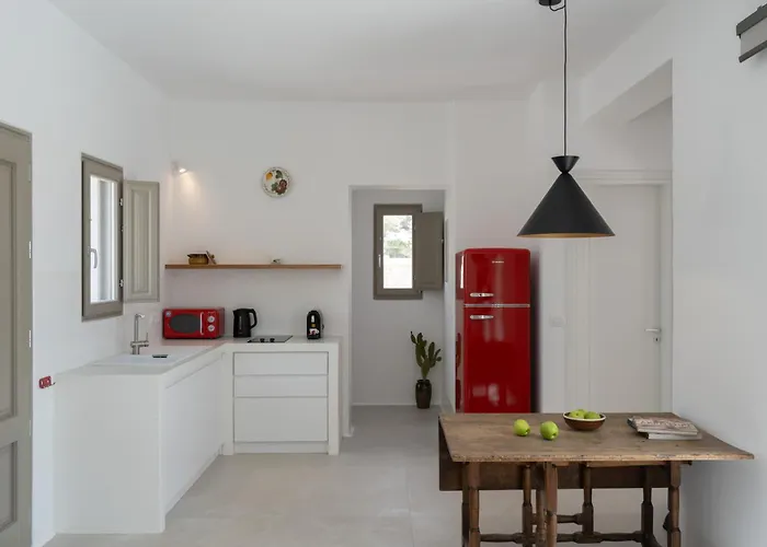 Ξενοδοχείο Rizes Santorini With Private Pool *