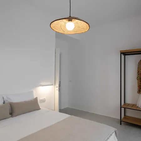 Rizes Santorini With Private Pool Hotell