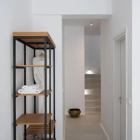 Rizes Santorini With Private Pool