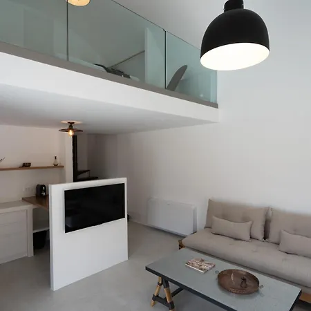 Rizes Santorini With Private Pool *