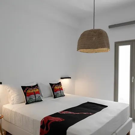 Rizes Santorini With Private Pool Perissa (Santorini)