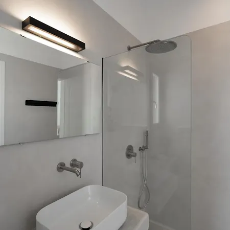 Hotel Rizes Santorini With Private Pool Perissa (Santorini)