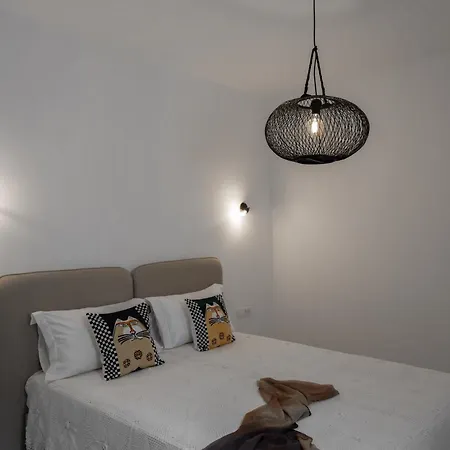 Rizes Santorini With Private Pool